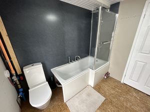 Photo 137- click for photo gallery